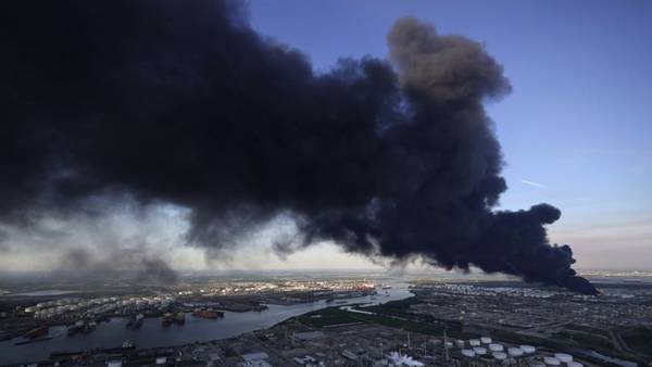 Image: Fire at Houston-area storage facility finally out after several days, ITC says